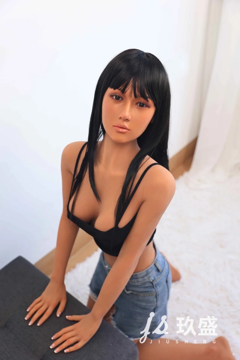 163cm Model 1 Tan Skin Lifesize Doll (4)